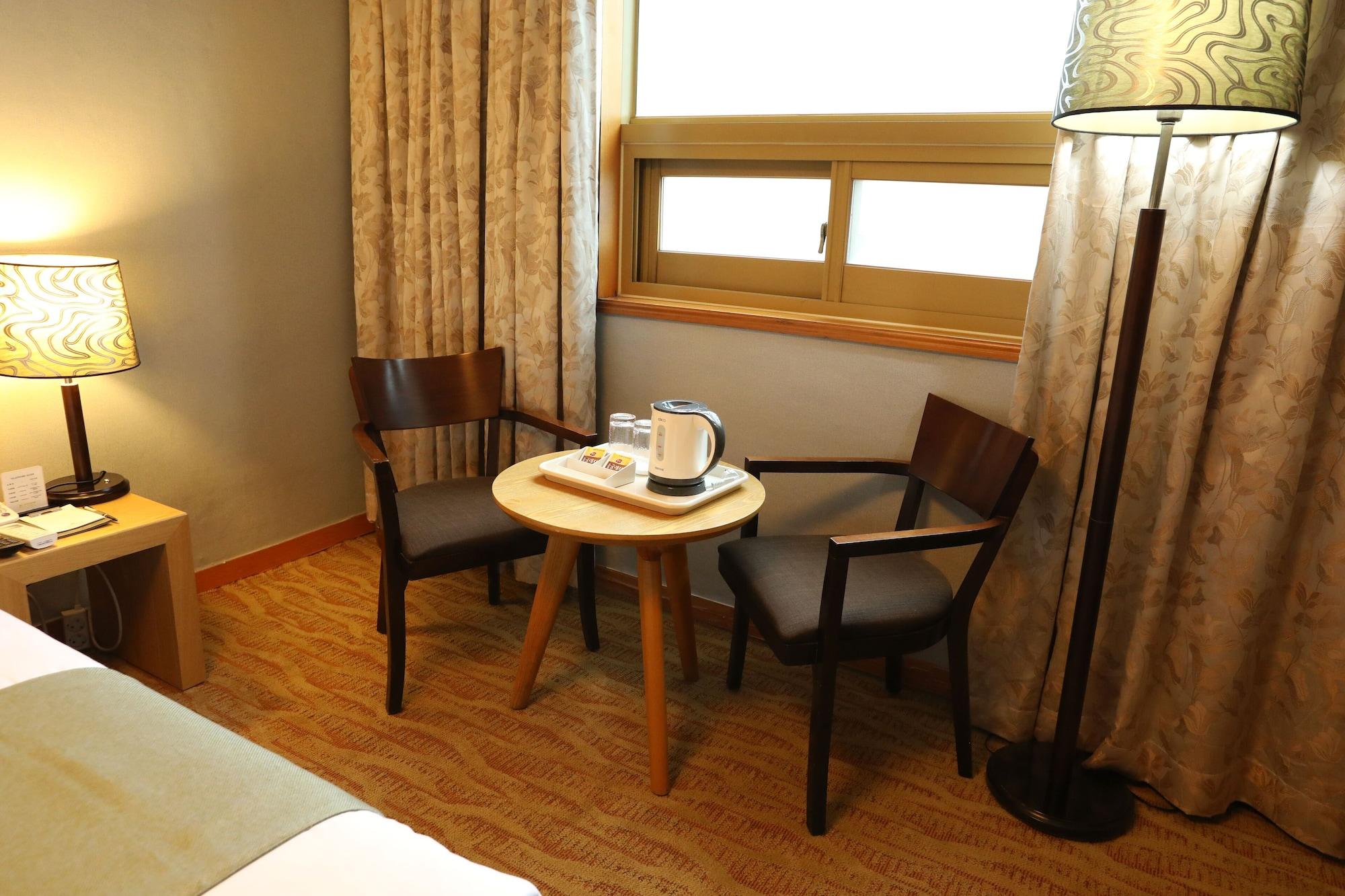 Prime Tourist Hotel Пусан Екстер'єр фото